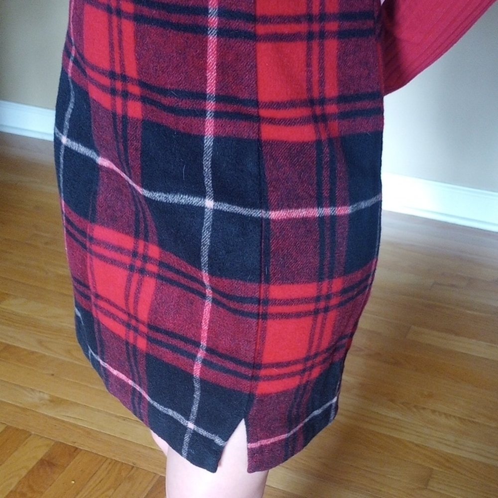 Copper Key Red and Black Plaid Dress With Red Turtle Neck Sweater - Picture 4 of 10